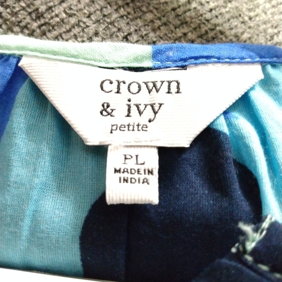 Crown & Ivy | Petite L abstract floral print tunic top - Picture 9 of 11